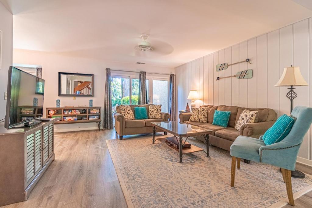 ヒルトンヘッドアイランド Pet Friendly! 503 Plantation Club Walk To Pool Sleeps 6 Sea Pinesヴィラ エクステリア 写真