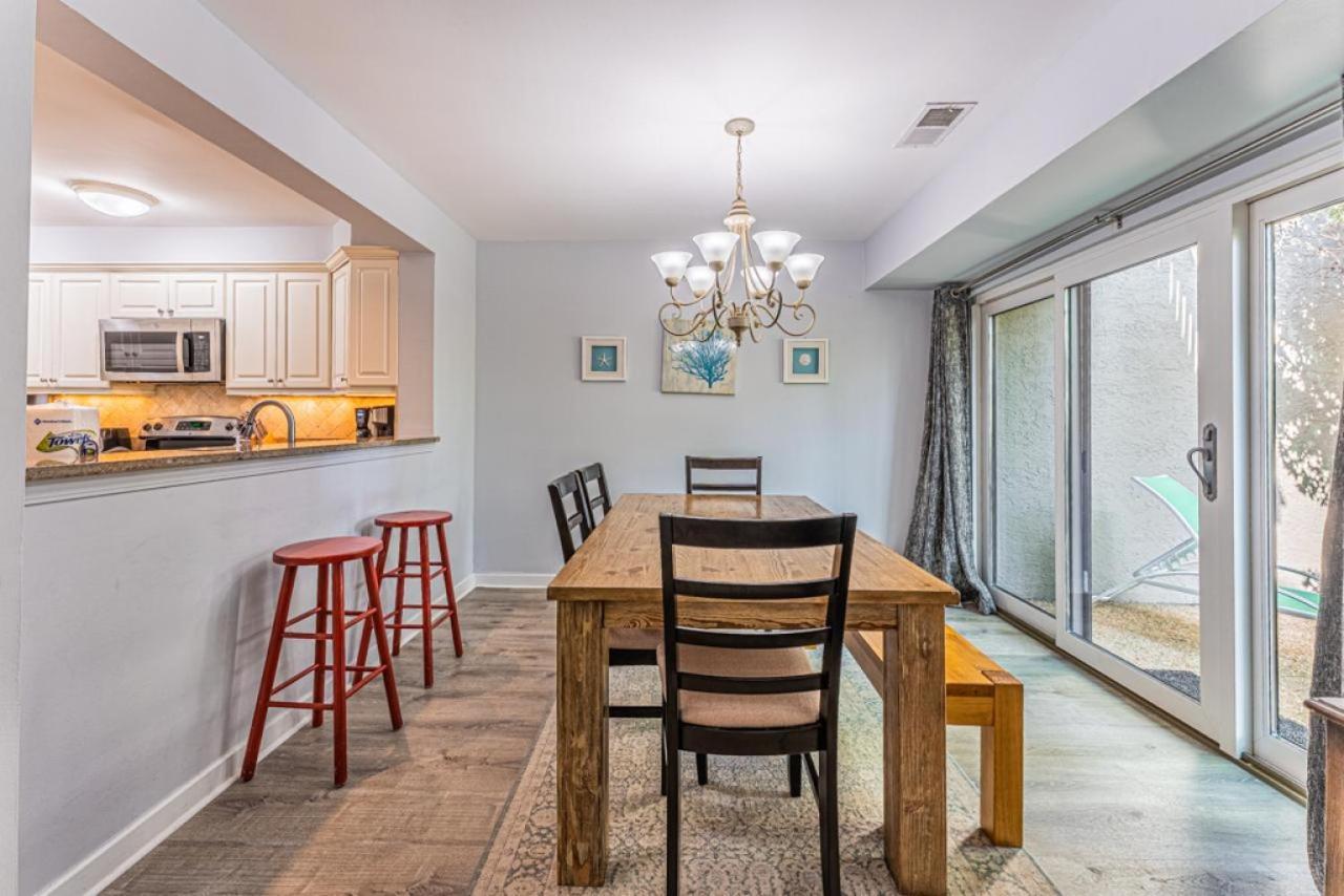 ヒルトンヘッドアイランド Pet Friendly! 503 Plantation Club Walk To Pool Sleeps 6 Sea Pinesヴィラ エクステリア 写真